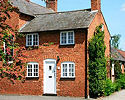 Stratford accommodation  -  Courtyard Cottage