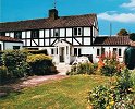 Gloucester accommodation - Upper Framilode Cottage