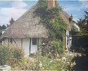 Stratford accommodation -  Peacock Thatch